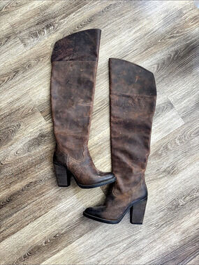 Musse & Cloud Brown Over-the-Knee Heeled Boots